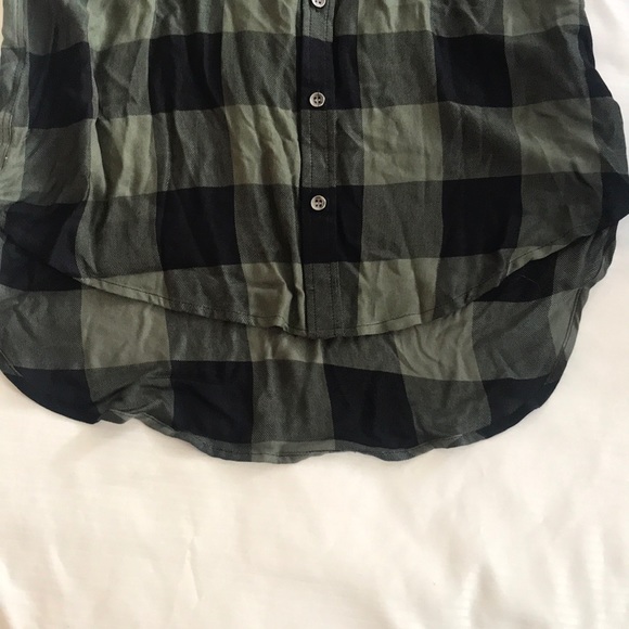 NWT Women's Rock & Republic Drapey Roll Cuff Shirt - Picture 7 of 7